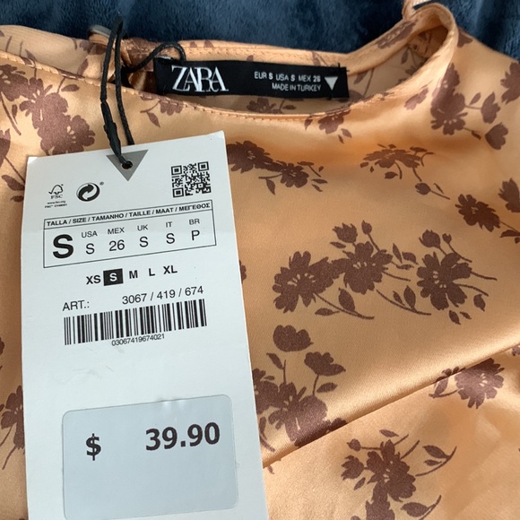 Brand new ZARA satin top - Picture 4 of 7